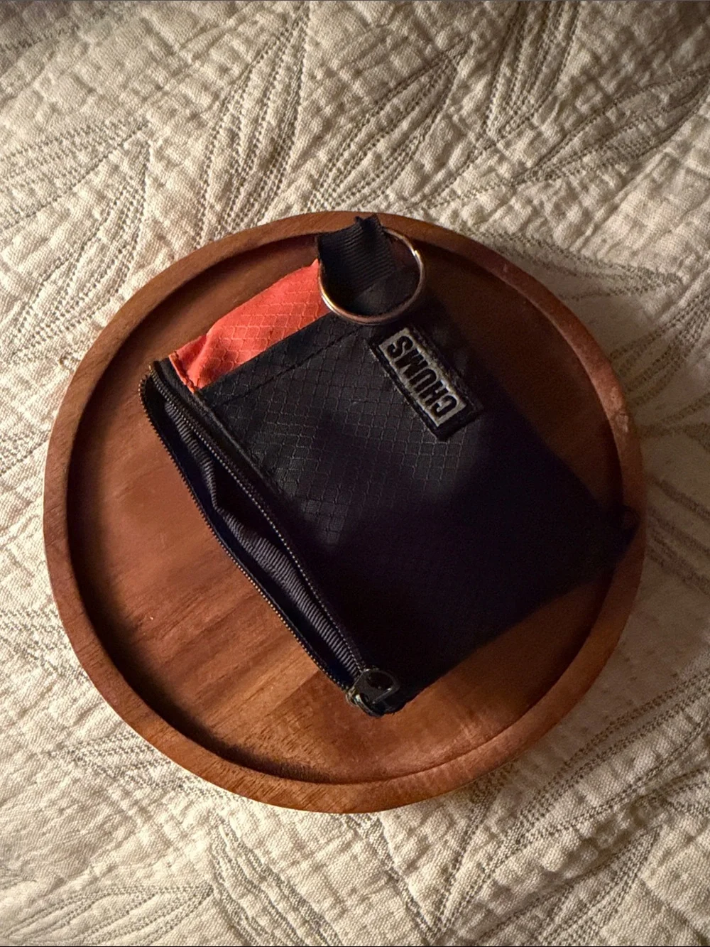 CHUMS surfshorts wallet